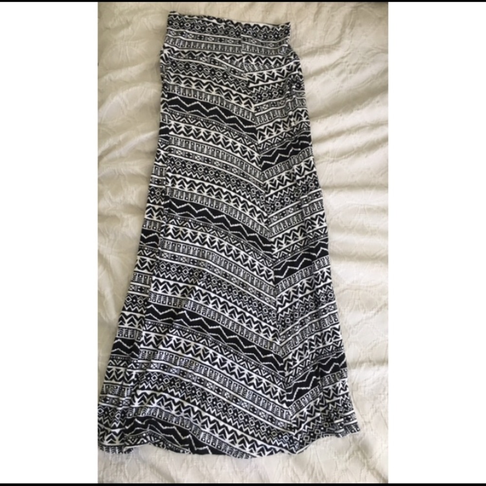 *SOLD* Print maxi skirt